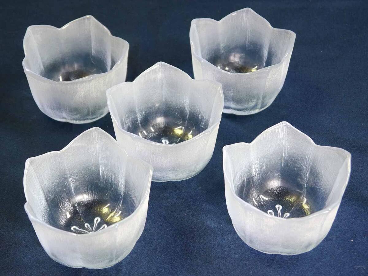 Amazon.co.jp: たち吉 創作ガラス小鉢5脚セット桔梗デザインHG-22直径